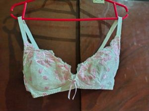 Set Of 2 Floral Lace Bra