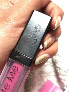 MATTE LIPSTICK