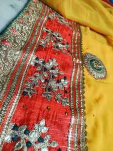 Patli Pallu Saree Very Beautiful combination Color