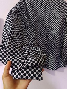 Chanel Top 😍
