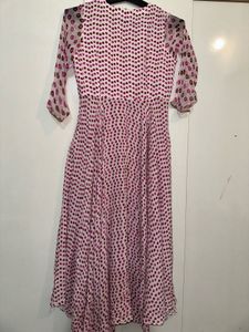 Elegant Pink Ethnic Gown