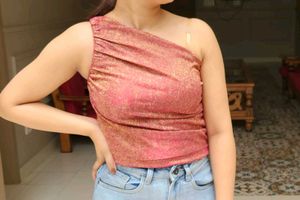 New One Shoulder Top