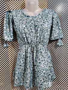 Women Crepe Printed Top