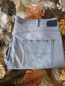 Roadster Jeans