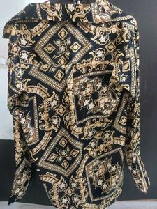 Pop Wings Patterned Button Down Shirt