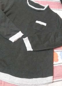 Trendy Women's Sweater For Winter