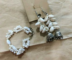 Seashell Jhumka And Bracelet Combo