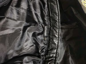 Crop Puffer Jacket.