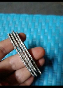 Sparkling silver Bangle Set