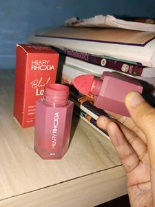 Hilary Rhoda Blush Love - Dewy Finish