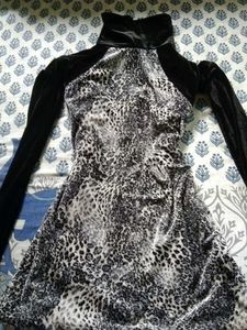 Mini Dress- Leopard 🐆 Party Print Velvet ✨