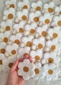 Daisy Handmade Keychain