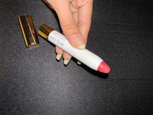 MYGLAMM moisturizing Matte Lip Crayon