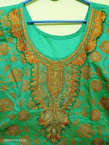 Beautiful Embroidery Work Kurti
