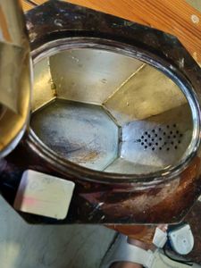 ANTIQUE ART DECO SILVER PLATED TEA POT