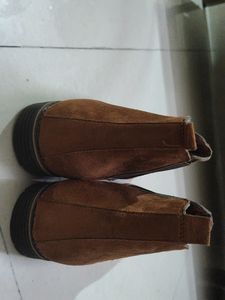 Stylish Suede Chelsea Boots For Men