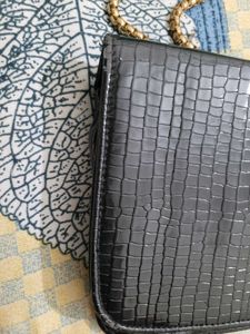 Chic Black Crossbody Bag