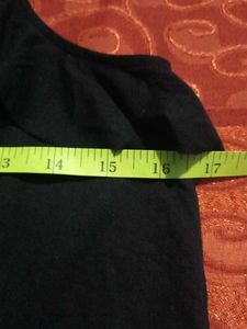 Black Sleeveless Top