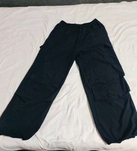 Wide Leg Cargo Pants