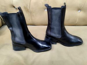 Black Chelsea Boots