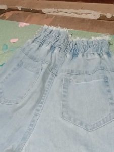 Ripped High-Waisted Jeans