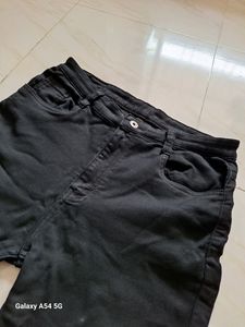 Black Highwaist Jeans