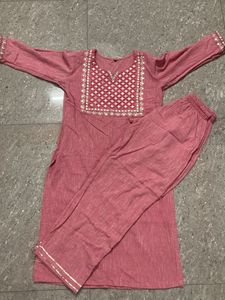 Elegant Pink Embroidered Kurta Set