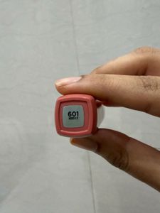 Loreal Paris Matte Resistance Liquid Lipstick.