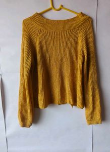 Gorgeous mustard glittery cutout sweater ✨