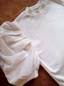 Puff Selvees Top