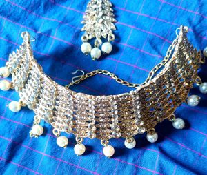 Necklace With Mangtika