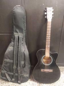 Yamaha Acoustic Guitar FS100C