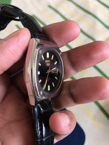 Seiko 5 vintage automatic watch