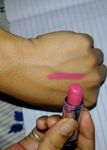 Super Smile Matte Lipstick