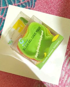 Cake mould