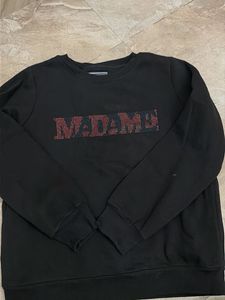 Madame Stylish Black Sweatshirt