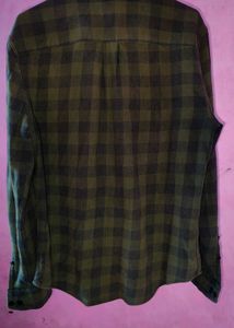 Levi&#39;s Olive Green Plaid Flannel