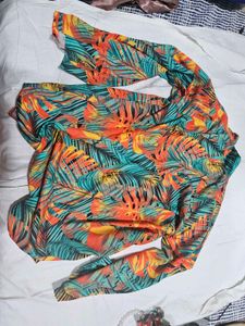 Tropical Print Sleeveless top with shrug