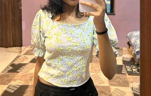 ONLY square neck top