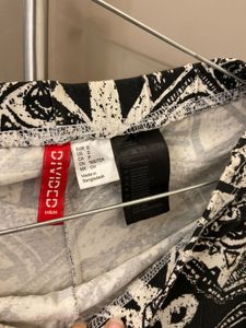Patterned Leggings