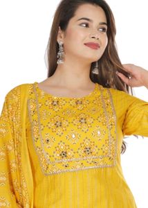 Elegant Yellow Kurta Set