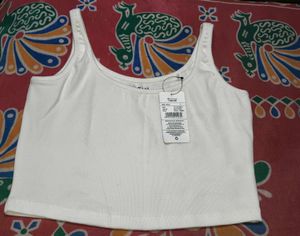 Woman Crop Top