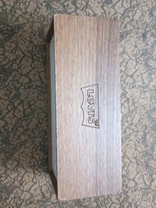 Levi&#39;s Wireless Bluetooth Speaker