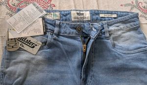 Roadster Light Wash Jeans