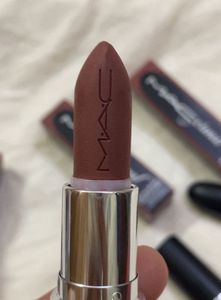 MAC MAXIMAL LIPSTICK