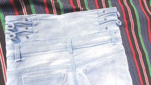 Stylish Skinny jeans
