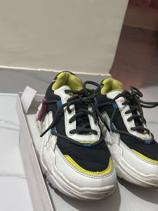 Luna Blu By Westside Shoe -36