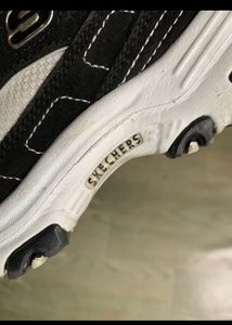 Skechers d’lites