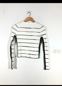 Pullover top
