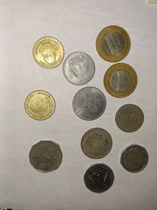 combo Of Rare Notes And Coins